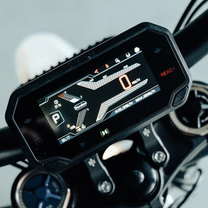 Nahaufnahme des Displays am 79Bike Falcon GT