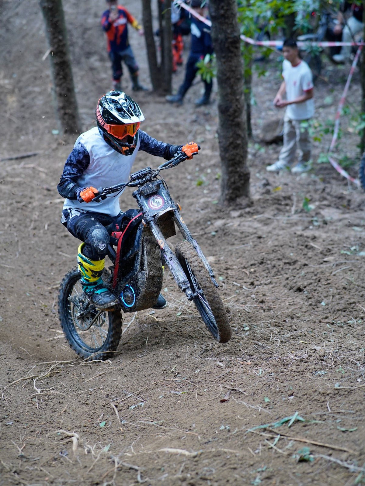 79BIKE Falcon Pro - E-Crossbike - Wheelyshop