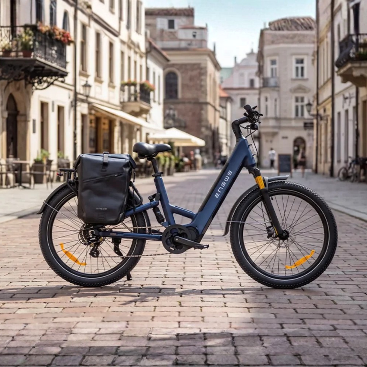 ENGWE E26 3.0 PRO Fatbike-E-Bike in der Seitenansicht in der Stadt