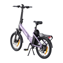 ENGWE O20 Boost lila E-Bike schräg von hinten mit Akku, Gepäckträger und Seitenständer