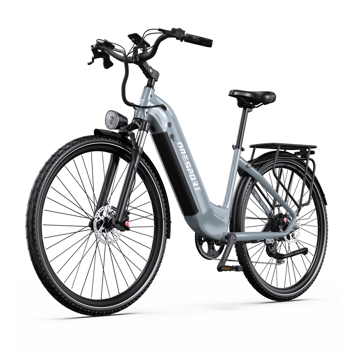 OneSport OT05 Max graues E-Bike mit tiefem Einstieg, schräg von vorne mit Frontlicht, Schutzblechen und Gepäckträger