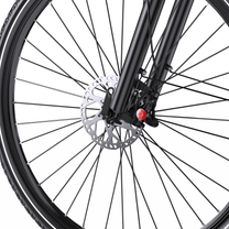OneSport OT05 Max Nahaufnahme des Vorderrads mit Vordergabel, Bremsscheibe und Bremssattel