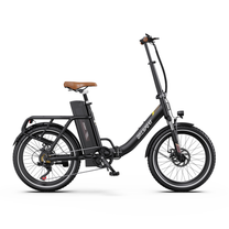 OneSport OT16 Pro E-Bike in Schwarz, Seitenansicht mit niedrigem Einstieg und braunem Sattel