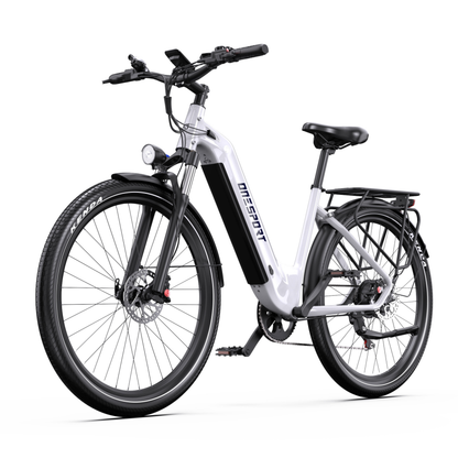 OneSport WT05 E-Bike in Weiß, schräg von vorn mit Frontlicht, Vordergabel und hinterem Gepäckträger