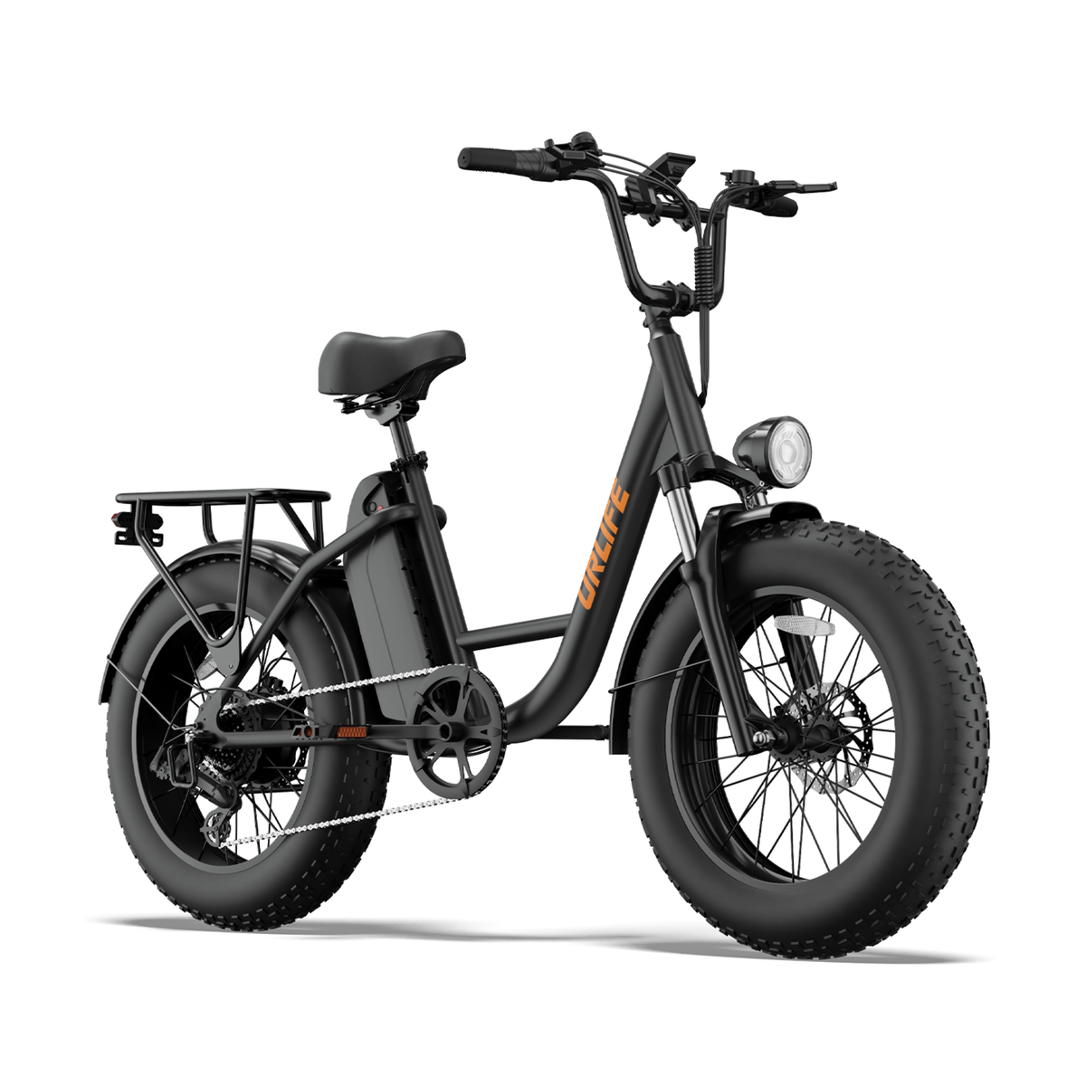 URLIFE E20 Pro, schwarzes E-Bike schräg von vorn mit Scheinwerfer, Gepäckträger und dickem Reifen