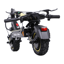 Wheely - H7 von hinten mit Lenker, Schutzblech mit rotem Reflektor und grobstolligen Reifen