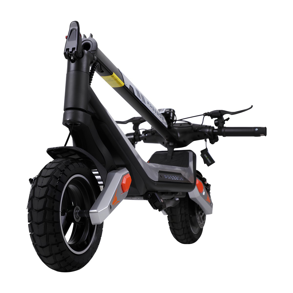 Wheely - J18 mit eingeklappter Lenkstange, schräg von vorn mit groben Reifen und Lenker