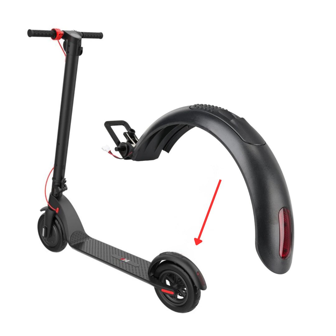 Hinteres Schutzblech-Kit für HX X7/X8 am E-Scooter montiert