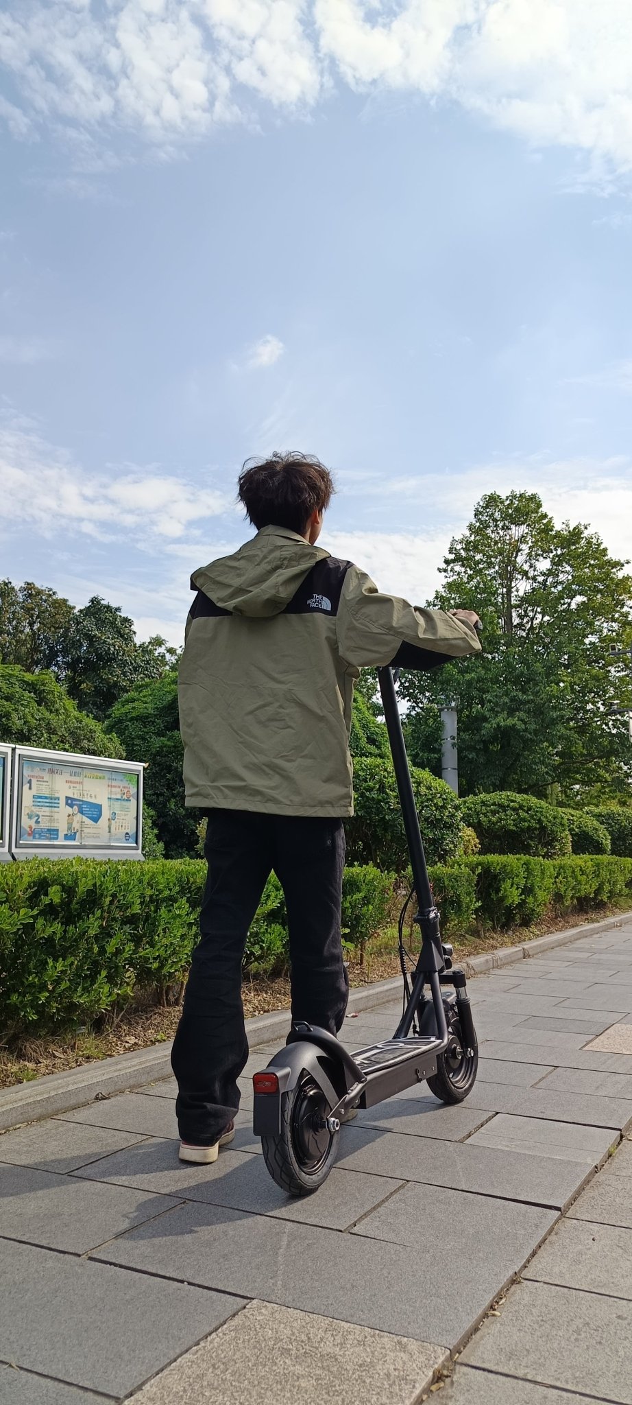 DriveTron DT01 - E-Scooter - Wheelyshop