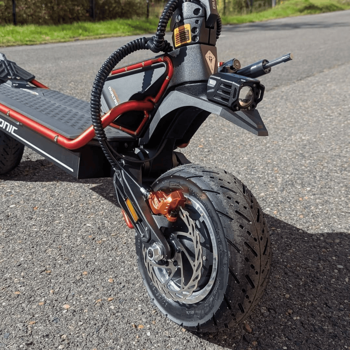 DUALTRON Alien - E-Scooter - Wheelyshop