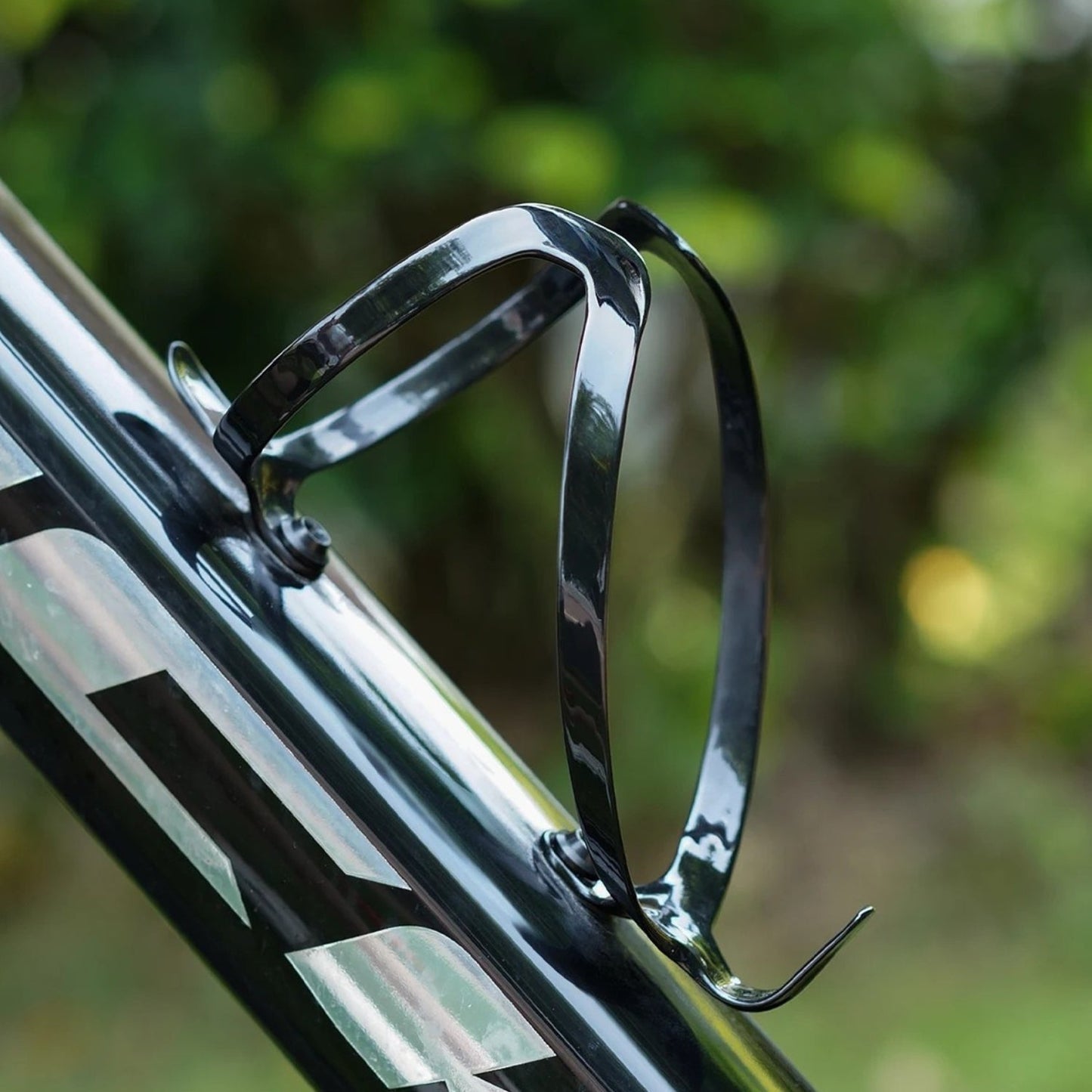 Flaschenhalter aus Carbon - Zubehör - Wheelyshop