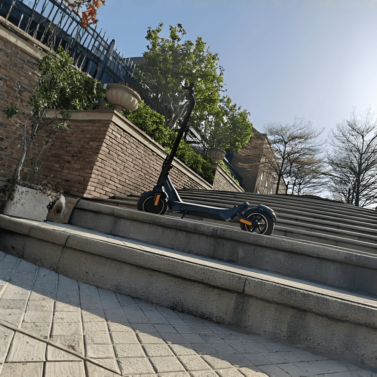 Nanrobot C1 - E-Scooter - Wheelyshop