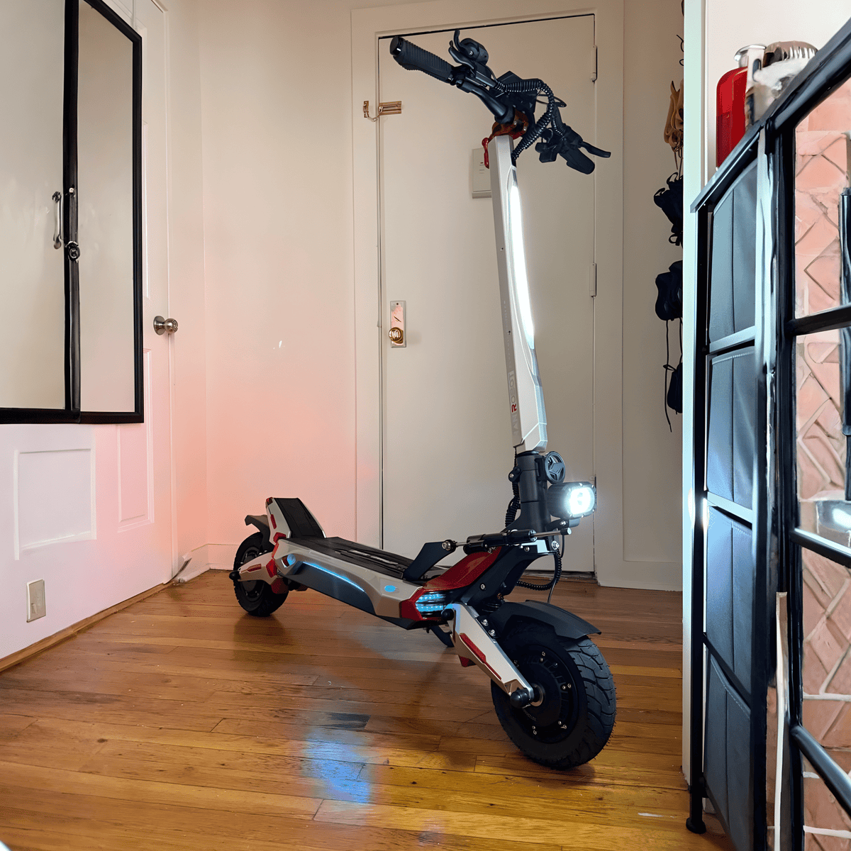 Nanrobot N6 - E-Scooter - Wheelyshop