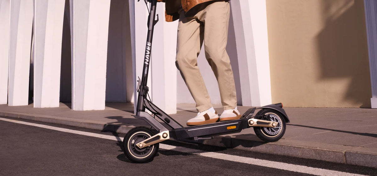 NAVEE ST3 Pro - E-Scooter - Wheelyshop