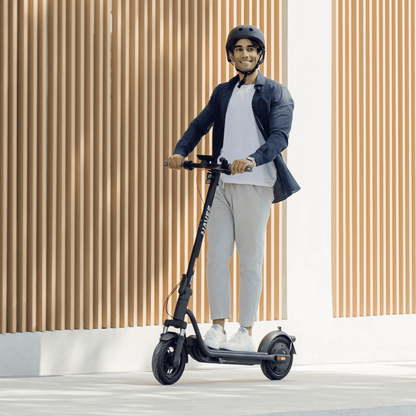 NAVEE V25i Pro II - E-Scooter - Wheelyshop