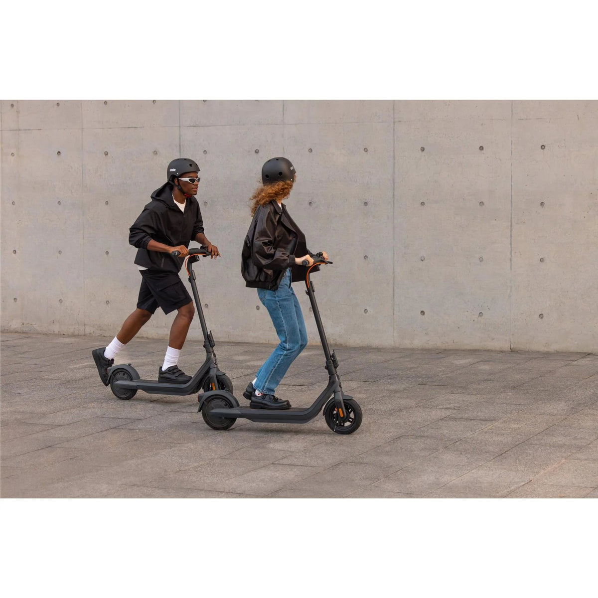 NINEBOT E2 PRO BY SEGWAY - E-Scooter - Wheelyshop