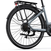 Hinterrad des OneSport OT05 Pro von hinten in Hellblau