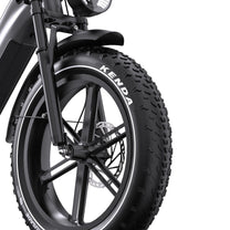 Vorderrad und Gabel des OneSport OT08 Pro in Grau