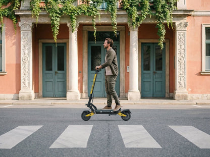 OOTD SR3 - E-Scooter - Wheelyshop