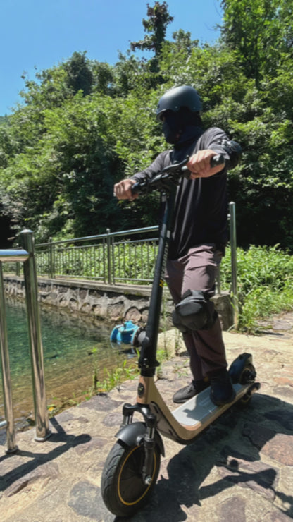 Real Video Shooting of Curtis Dual