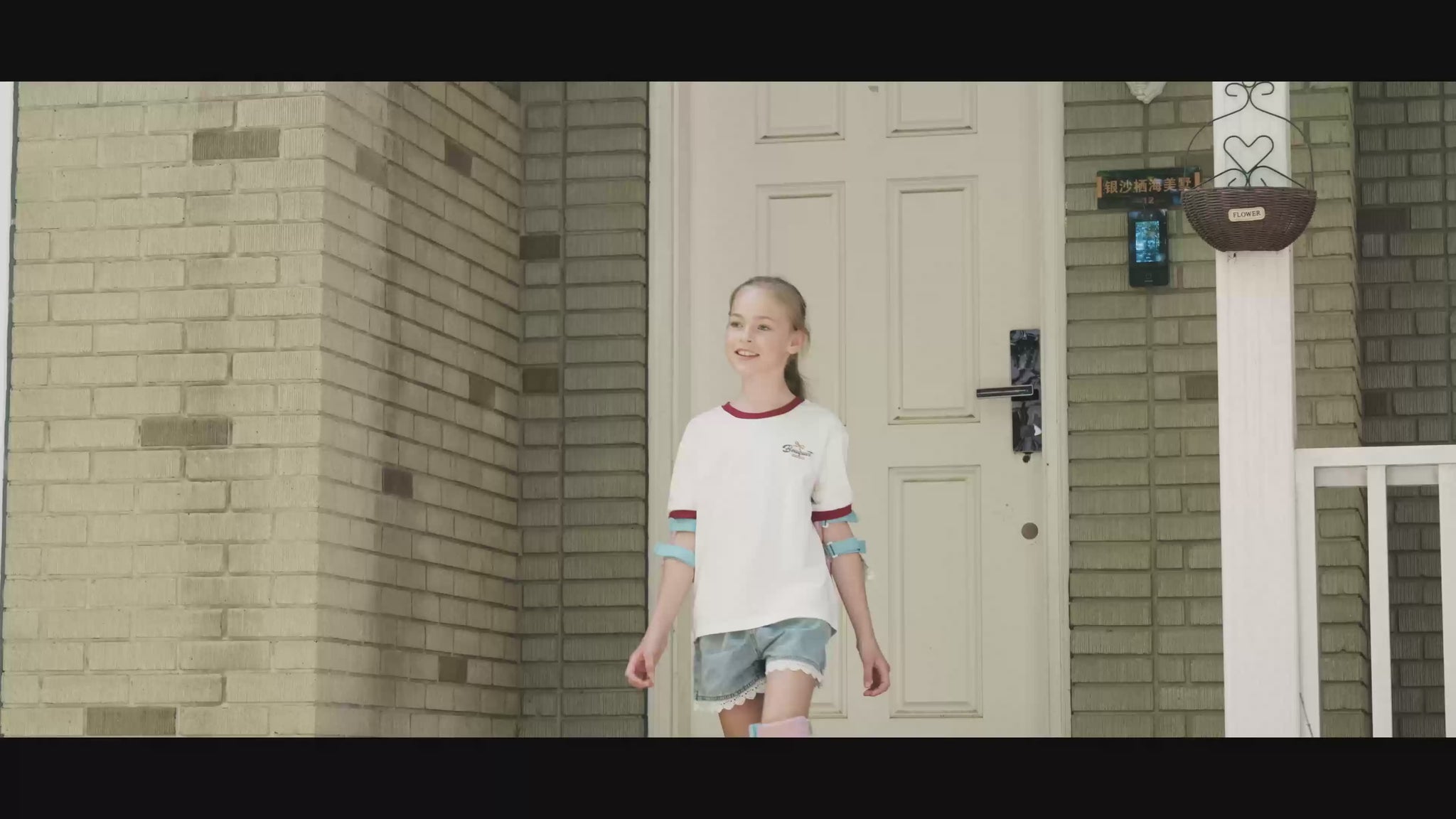 KOOLUX K7 – Video