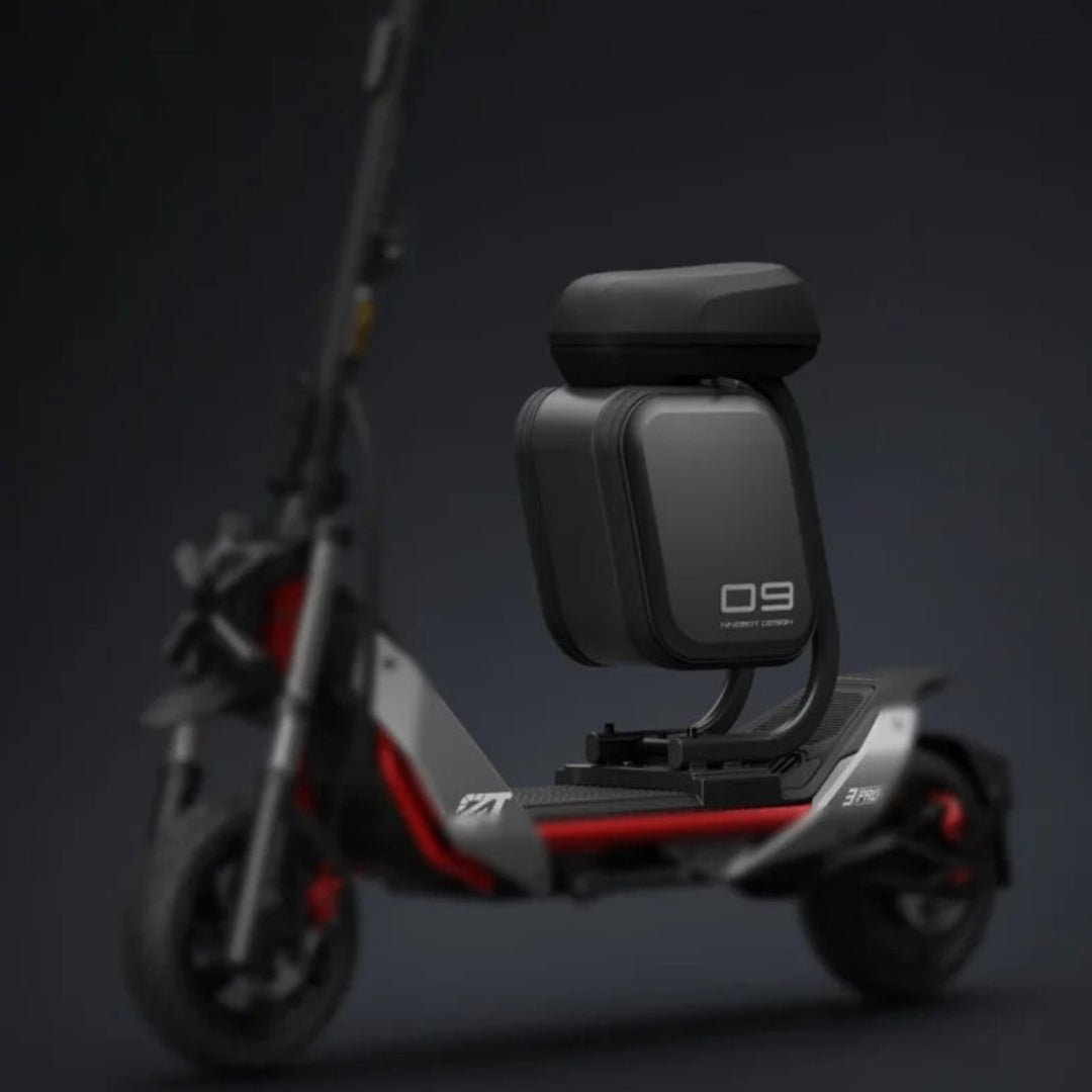 Sattel für Ninebot ZT3/ZT3 Pro am E-Scooter, Schrägansicht