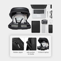 Smarter Rucksack Pro mit Gegenständen, die hineinpassen